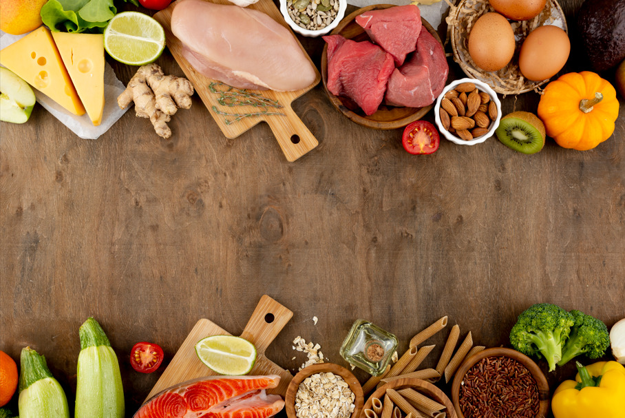 Deficiências nutricionais que podem causas queda de cabelo masculino.